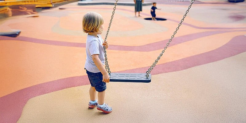 Swinging and rocking Swinging and rocking